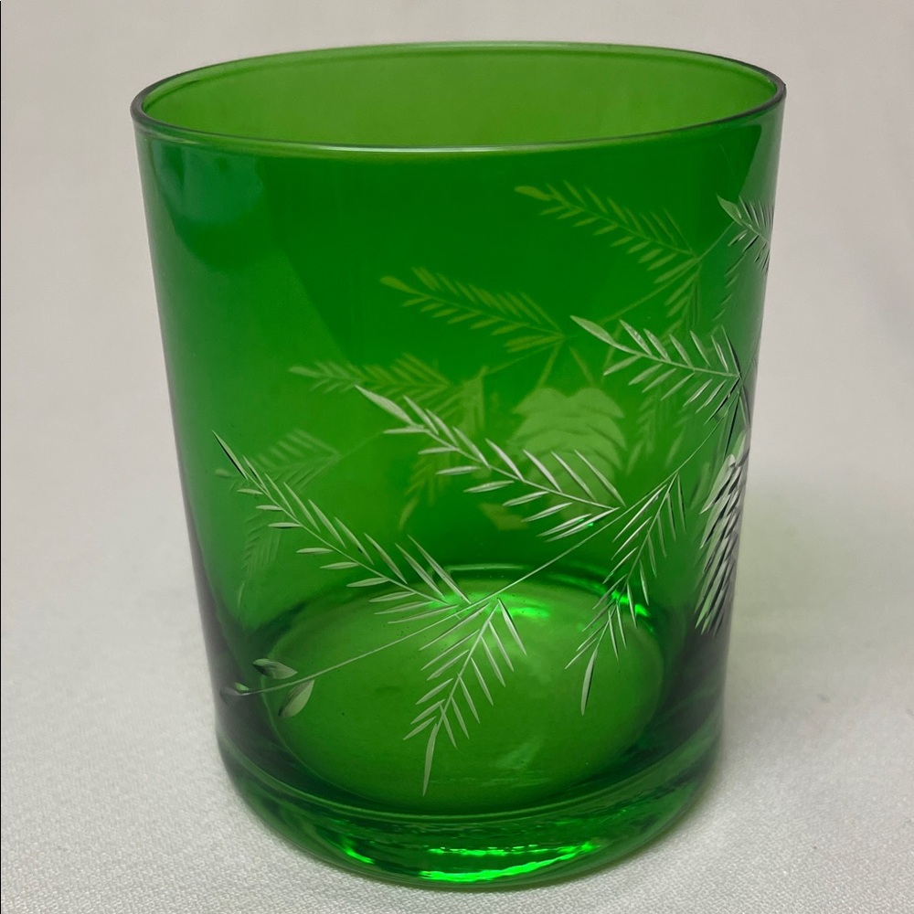 Green Cut to Clear Glass Tumbler with Pinecone Design